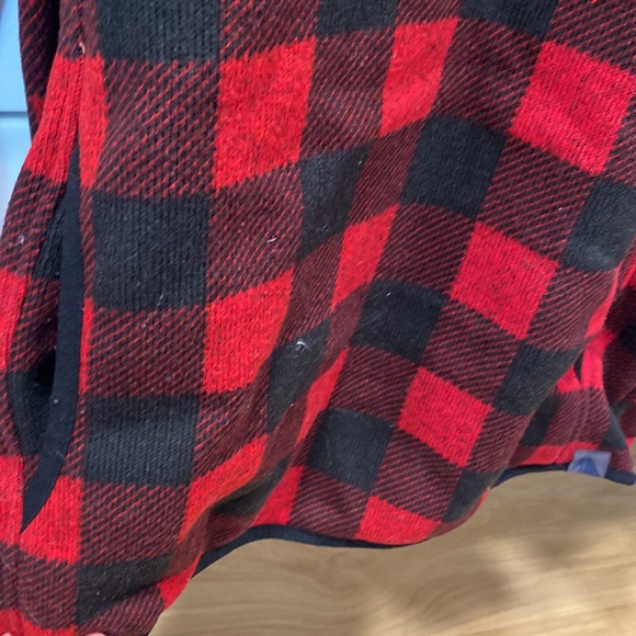 LL bean size medium plaid pullover - Picture 4 of 4